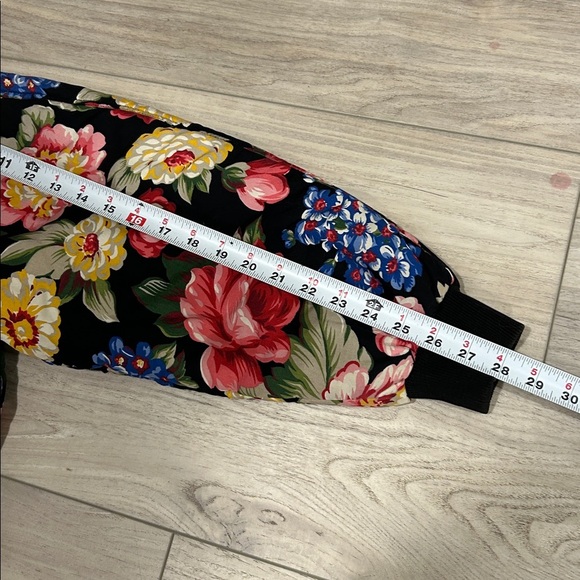 Vintage Liz Claiborne Floral Puffy Bomber Jacket Floral Women's Bomber Jacket - Picture 16 of 16